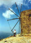 windmill.jpg (43831 bytes)